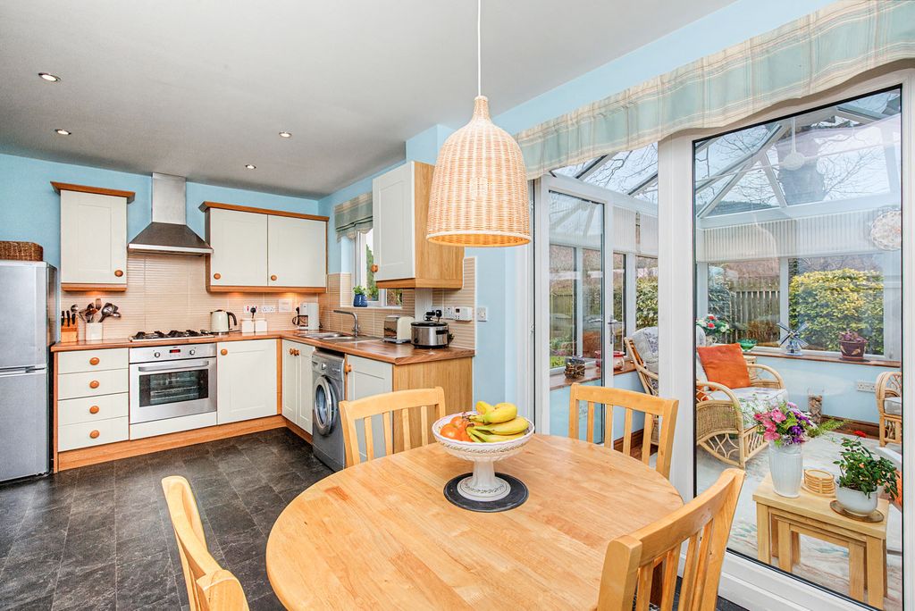 Property photo 2 of 13 Property Image 2