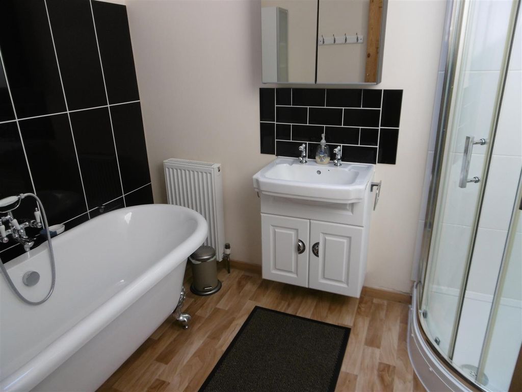 Property photo 3 of 12 P1000833.Jpg