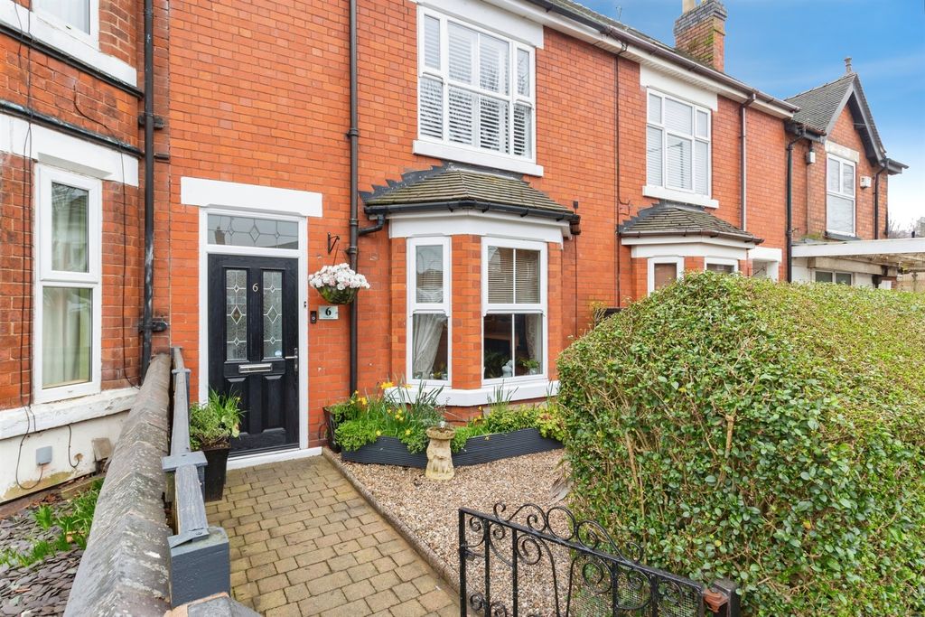 Property photo 1 of 20