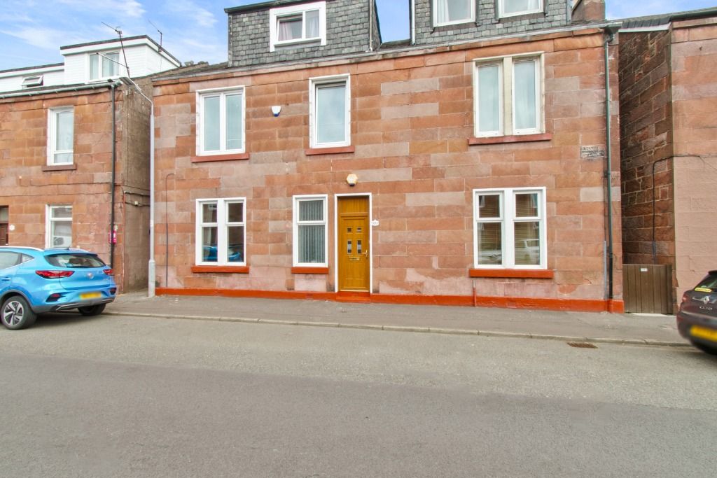 Property photo 1 of 32