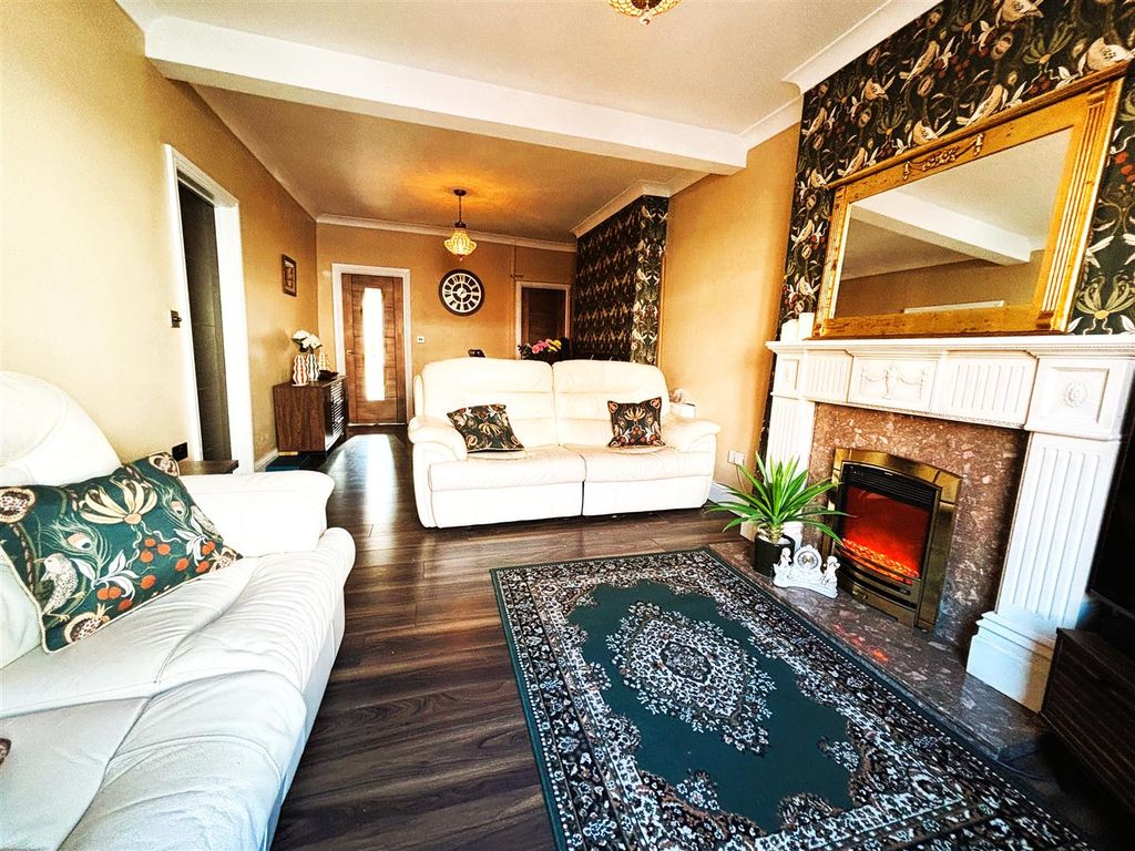 Property photo 2 of 24 Reception Room