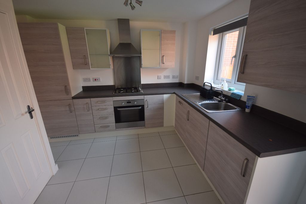 Property photo 3 of 14 1376493