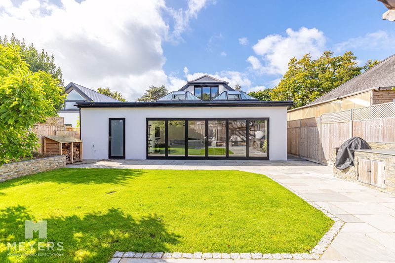 Property photo 1 of 30 Photo 20