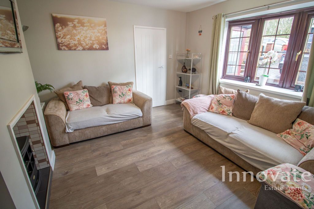 Property photo 3 of 11 Photo 10