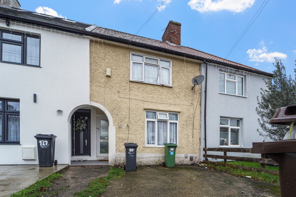 Property photo 1 of 9