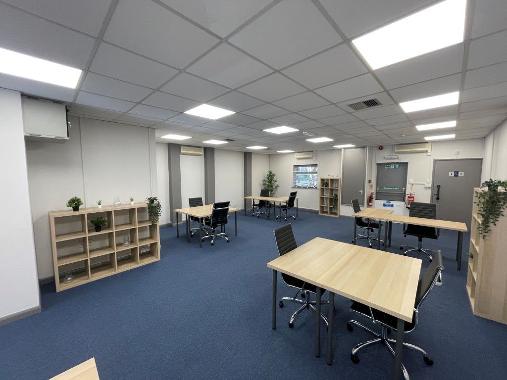 Property photo 3 of 4