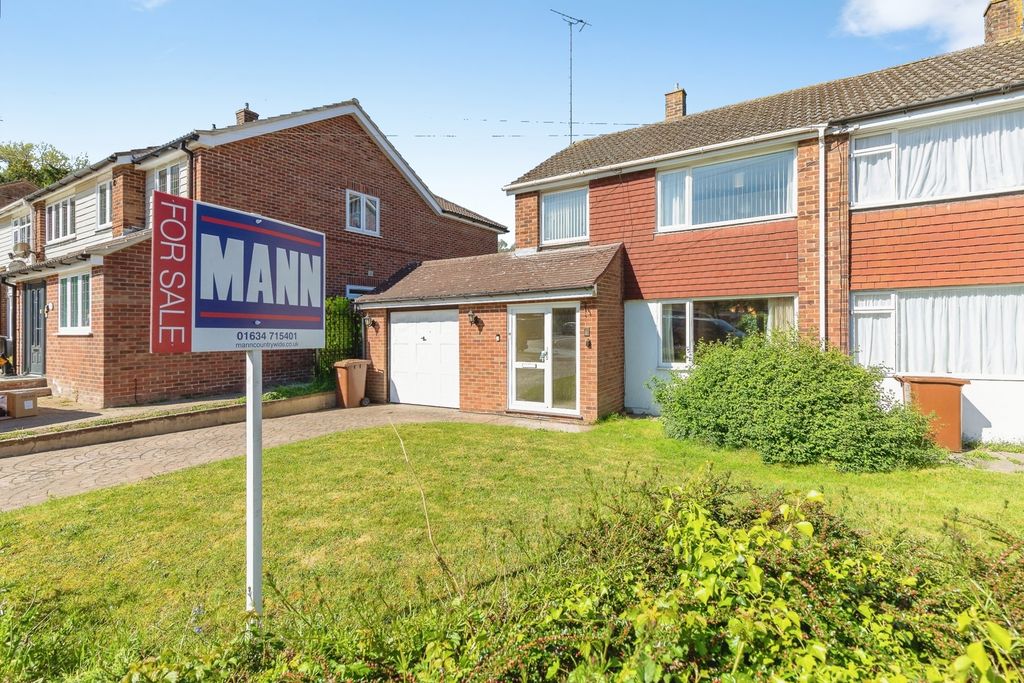 Property photo 1 of 18 Pbox-Img.Jpg