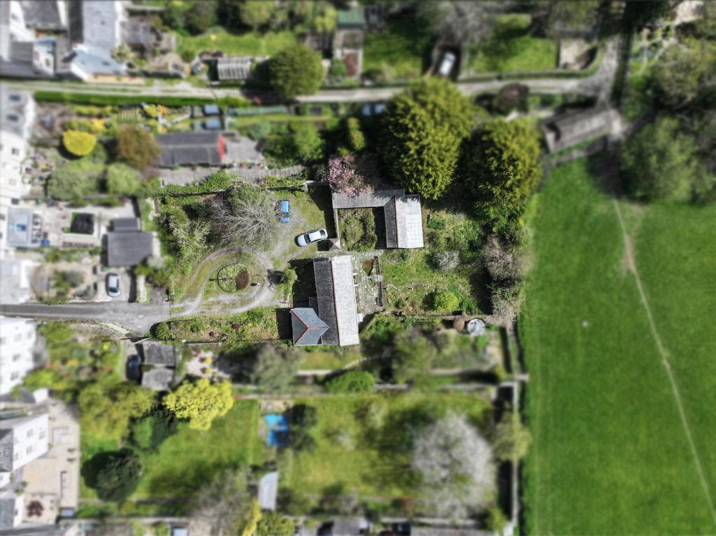 Property photo 3 of 39 Aerial