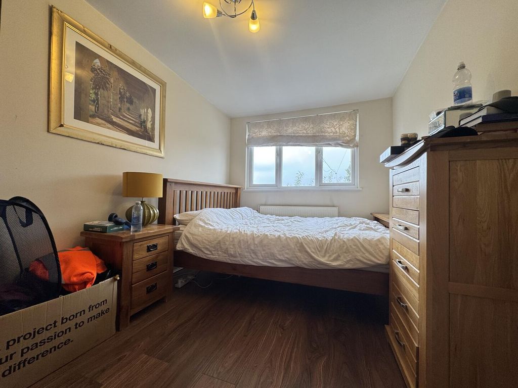 Additional image 26 of 3 bed semi-detached house for saleGordon Road, Grays RM16