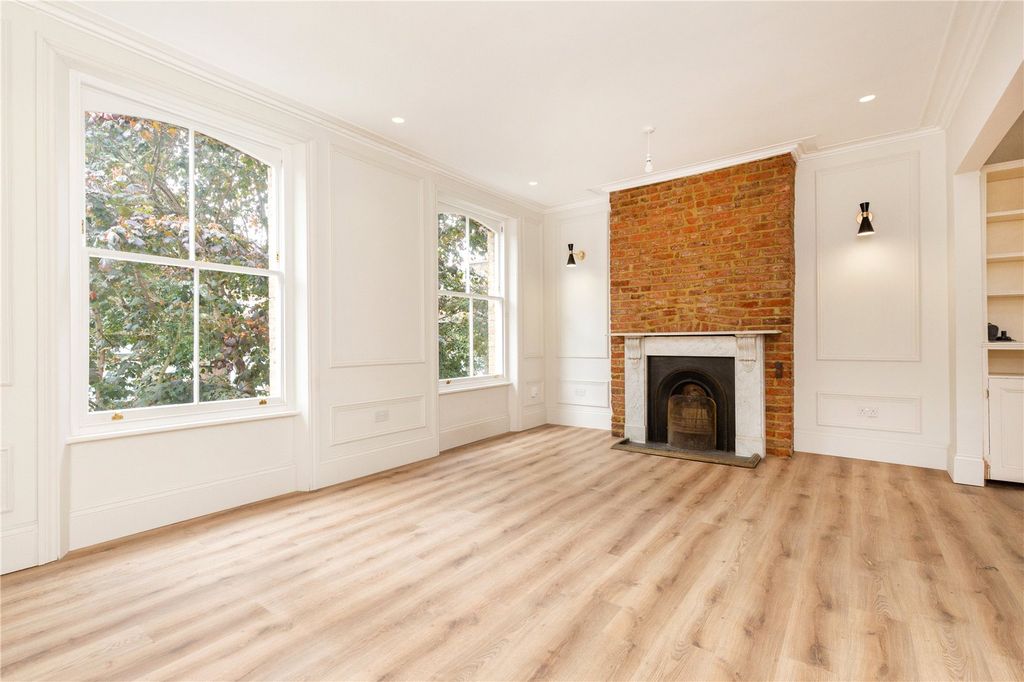 Property photo 2 of 14 Picture No. 02