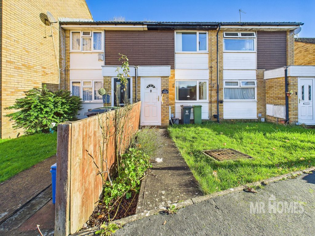 Property photo 2 of 28