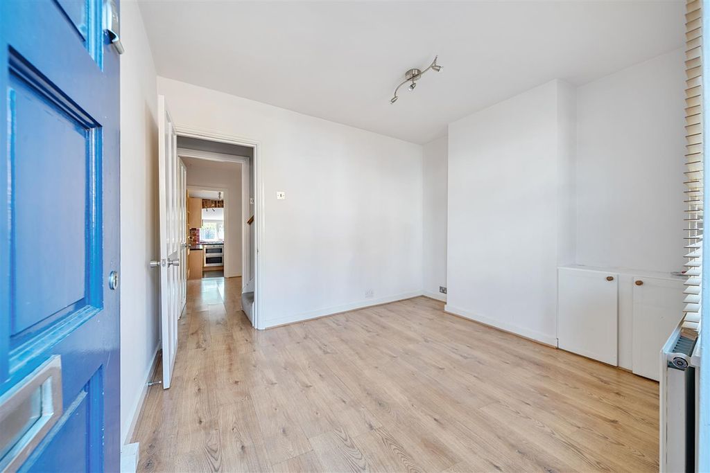 Property photo 2 of 14 Living Room