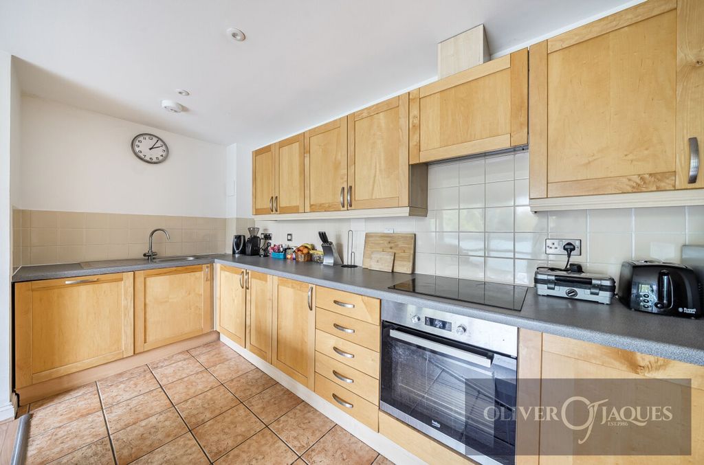 Property photo 3 of 13 Kitchen