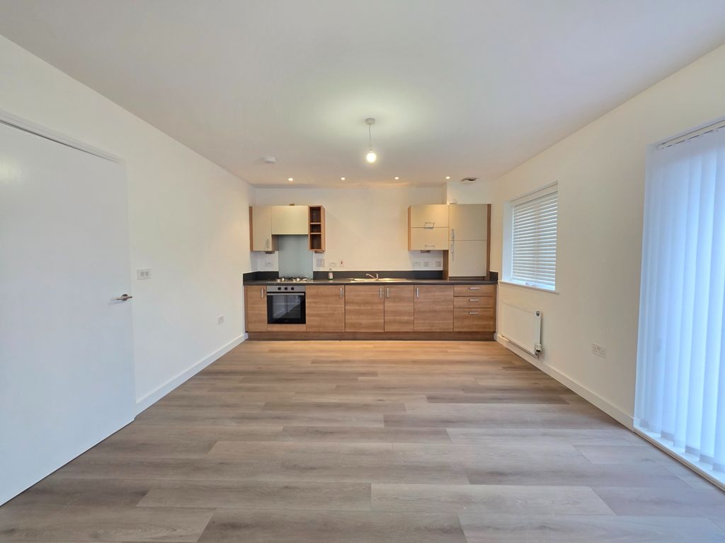 Property photo 2 of 14 Photo 11