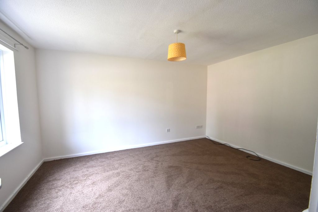 Property photo 2 of 12 Halberton Seddons