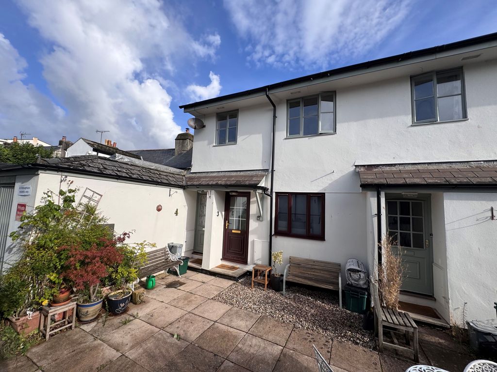 Property photo 2 of 2