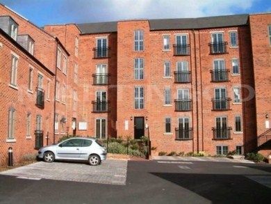 Property photo 1 of 11 Spacious &amp; Modern 2 Bed Flat - Weavers Court, Hinckley Le10 (Available Immediately)