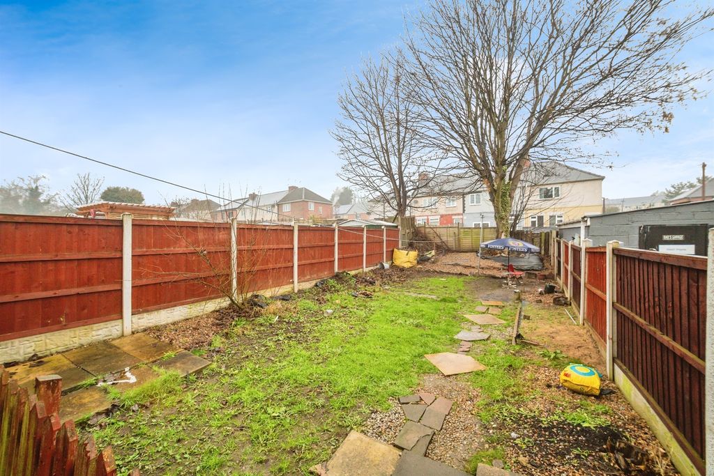 Property photo 2 of 5
