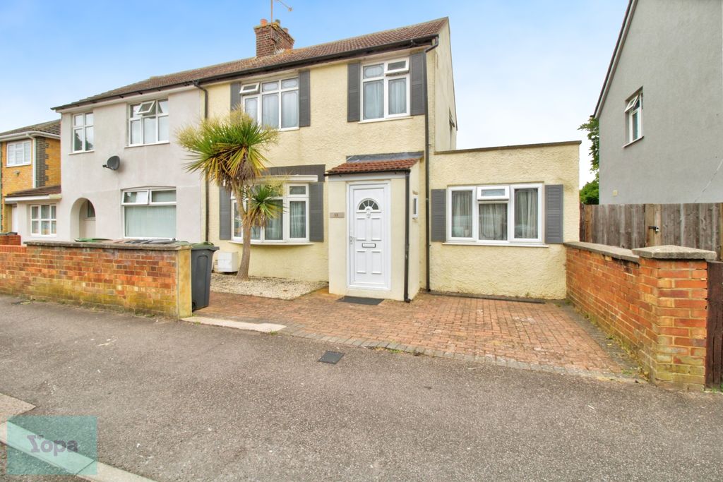 Property photo 1 of 22 4A9E1505-1