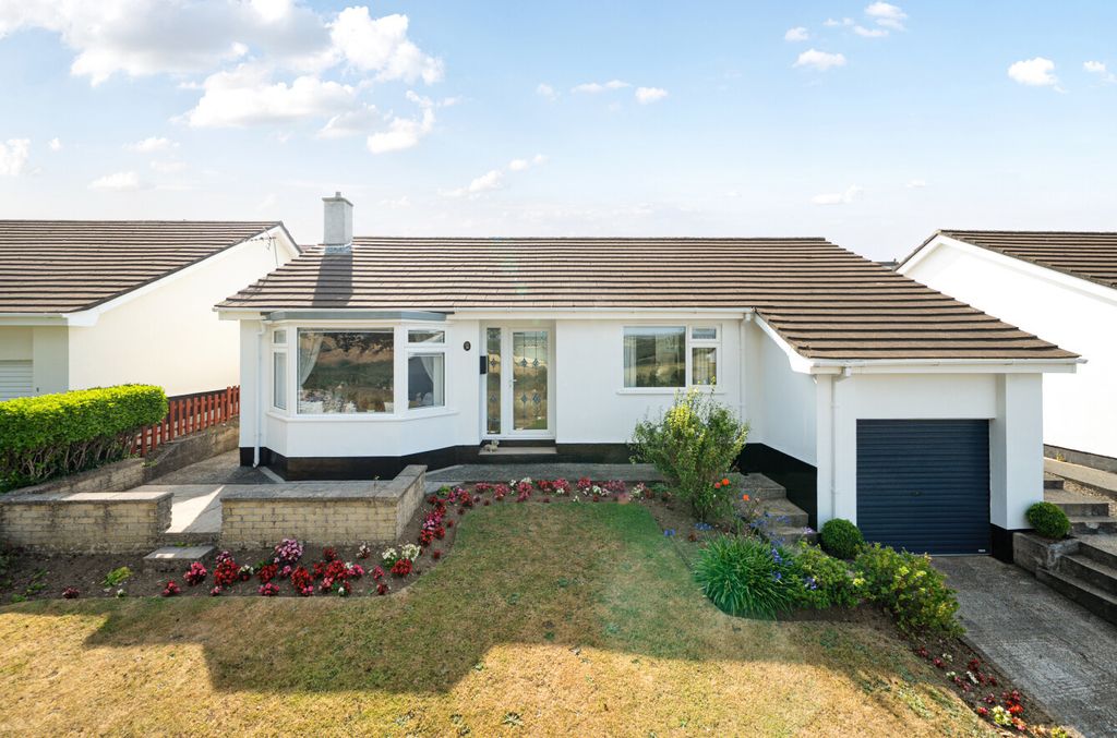 Property photo 1 of 23 1492633-1-6A5E38A...
