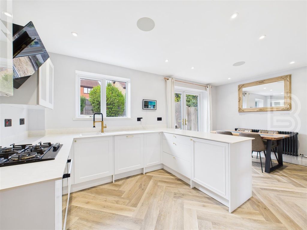 Property photo 2 of 17 Kitchen Diner (1).Jpg