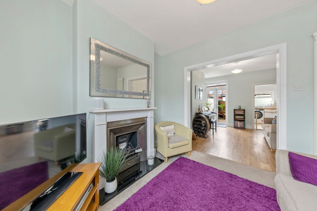 Property photo 3 of 16