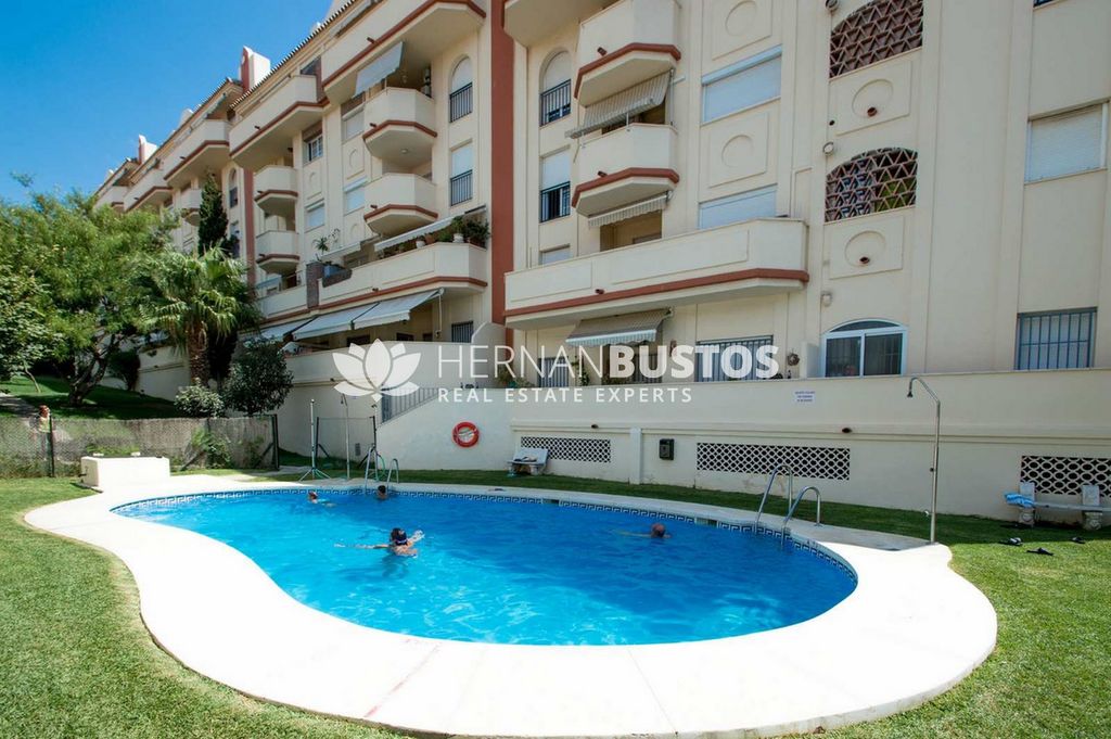 Property photo 1 of 11 Swimming Pool