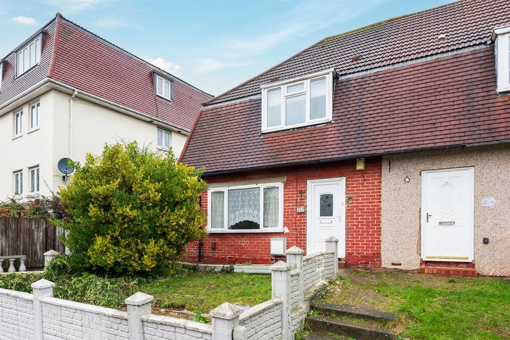 Property photo 2 of 17 External