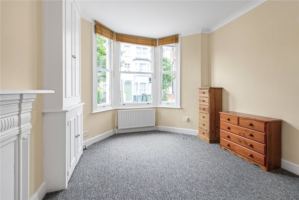 Property photo 1 of 10 Picture No. 18
