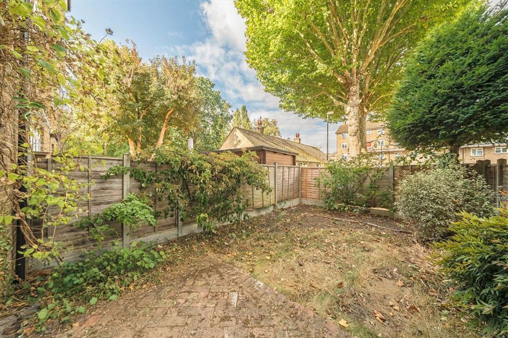 Property photo 3 of 5