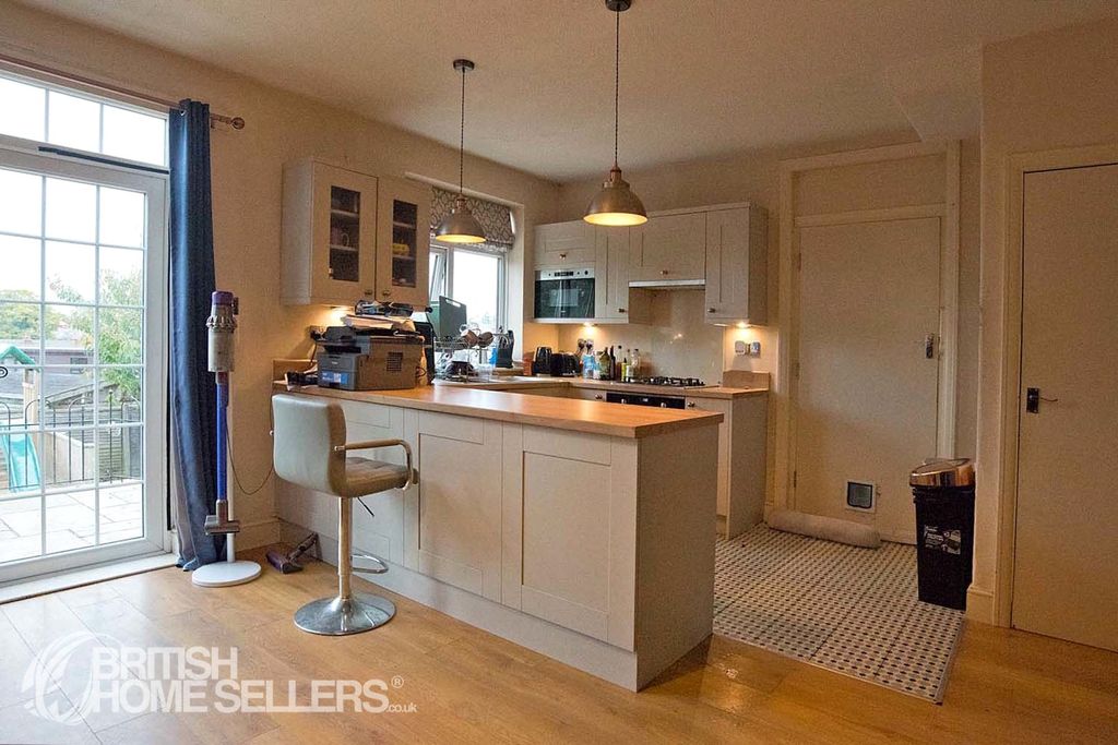 Property photo 3 of 17 Picture No. 04