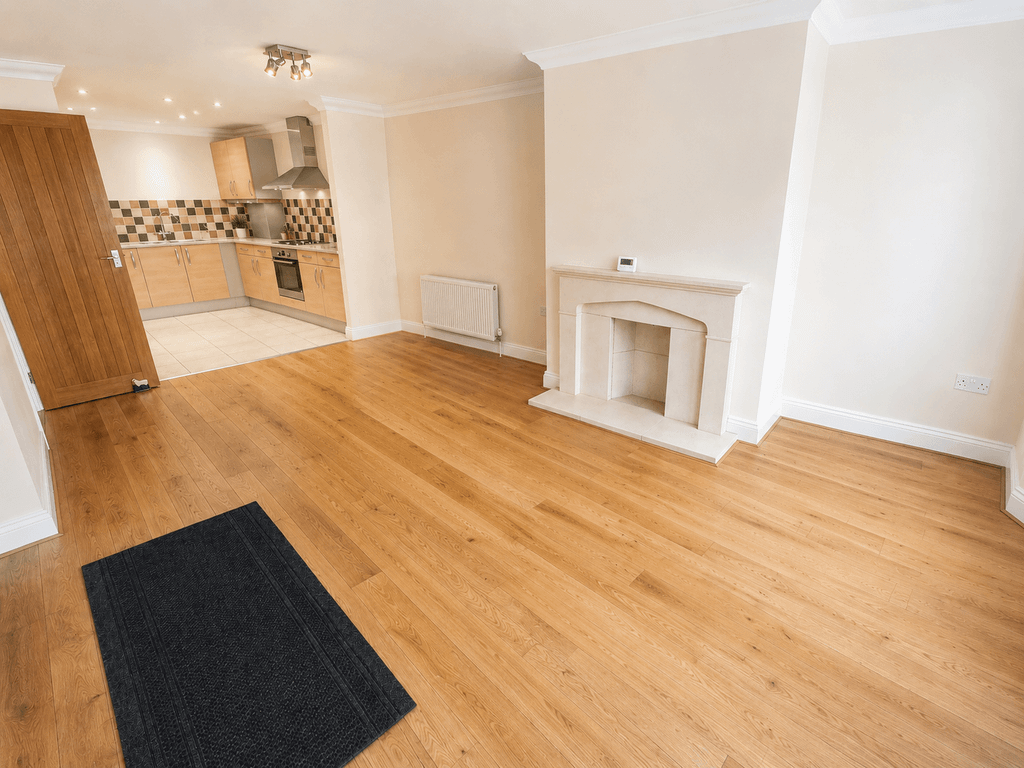 Property photo 2 of 11 Gallery