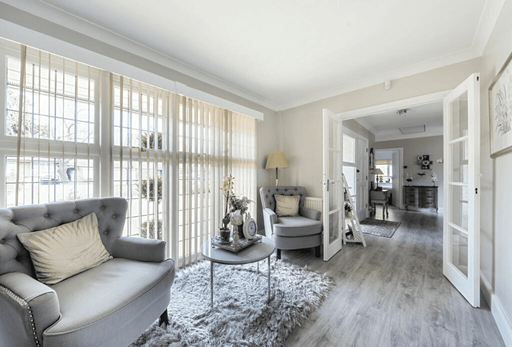 Property photo 1 of 21