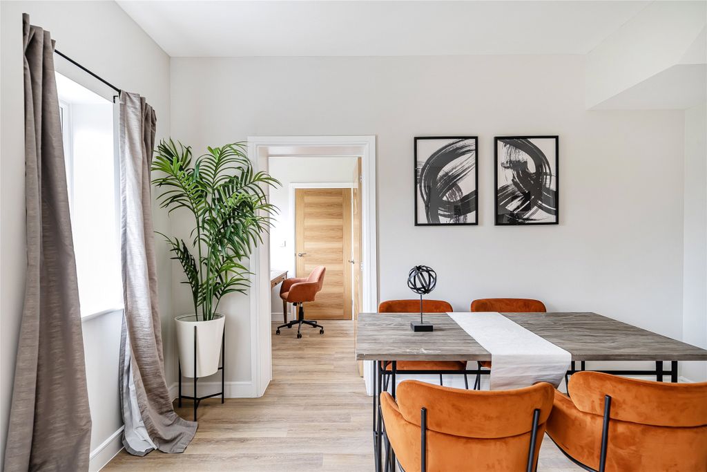 Property photo 2 of 12 Kitchen Diner