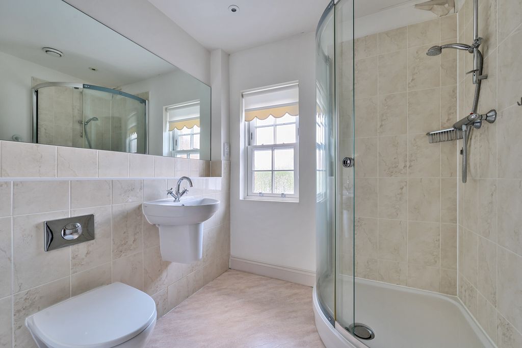 Additional image 11 of 3 bed end terrace house for saleClarendon Court, Marlborough SN8
