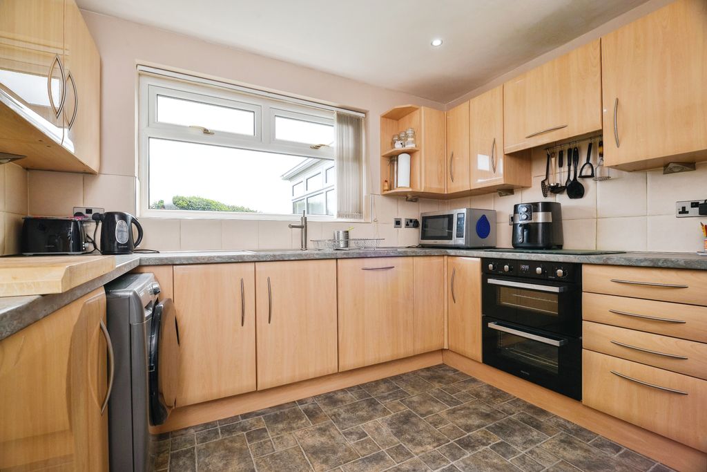 Property photo 2 of 17 Photography