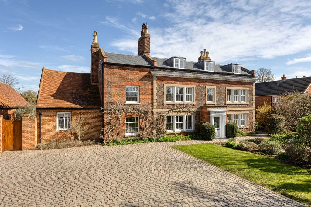 Property photo 1 of 41