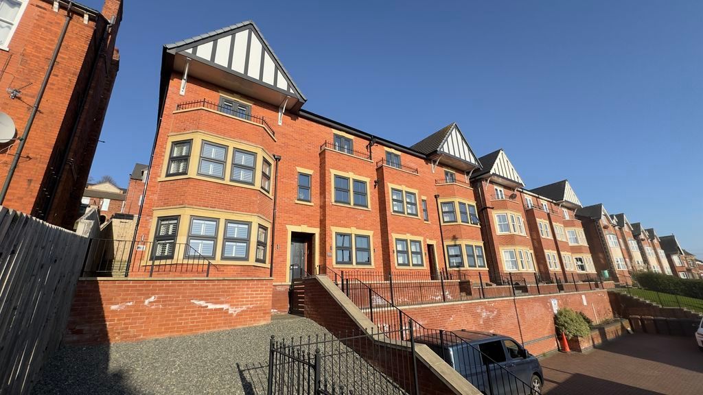 Property photo 1 of 21 Photo 21