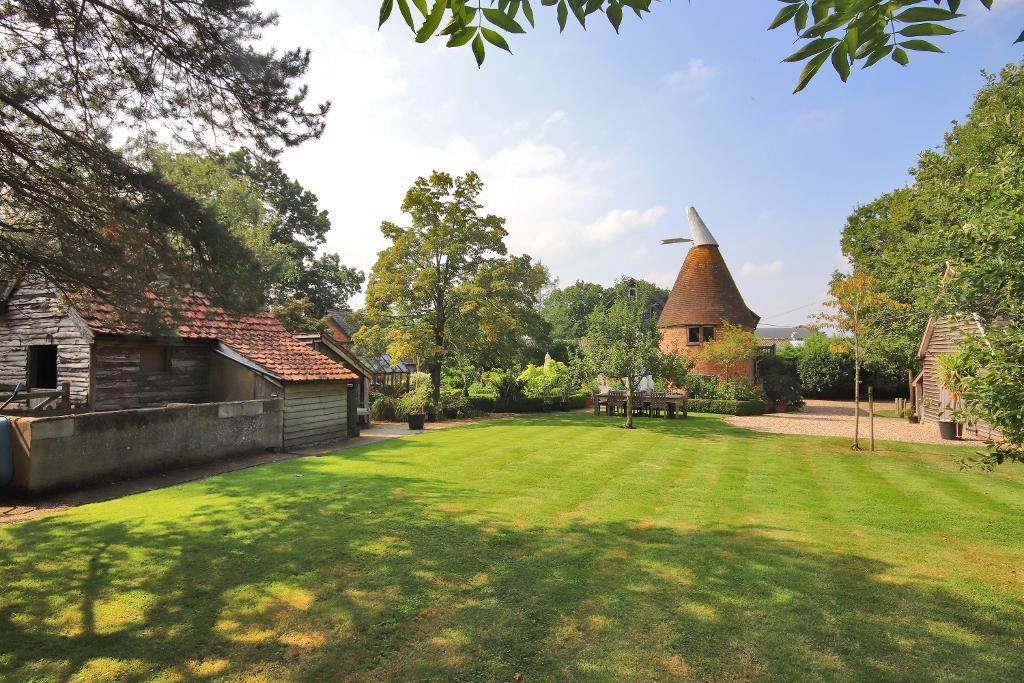 Property photo 2 of 25 Photo 2