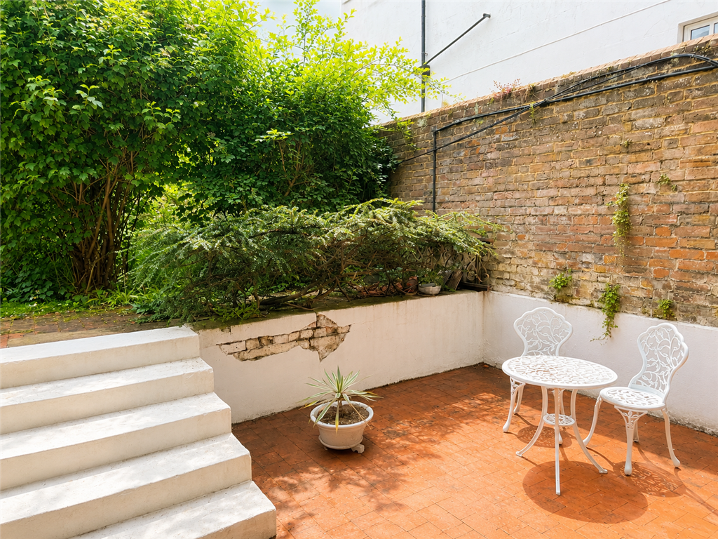 Property photo 1 of 12 Rear Garden