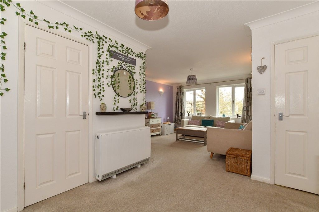 Property photo 2 of 9 Lounge/Dining Room