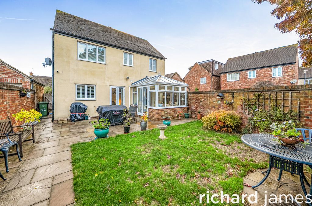 Property photo 2 of 16 32Fe3F9926Fb426292B0E596075Eb39c