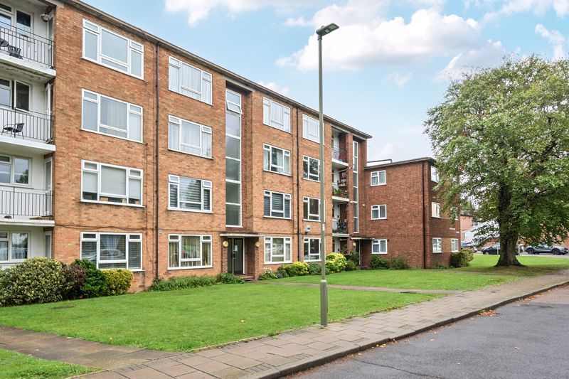 Property photo 1 of 17 Photo 2