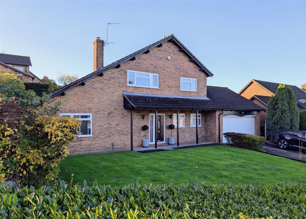 Property photo 1 of 24