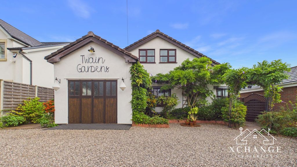 Property photo 1 of 36