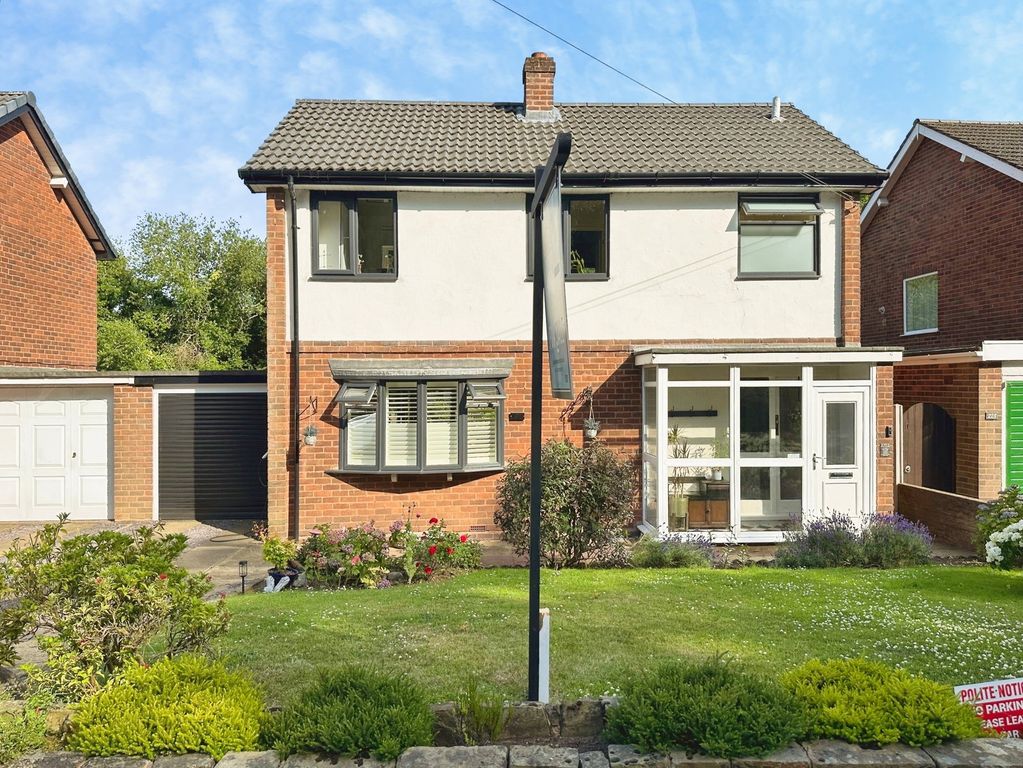 Property photo 3 of 42