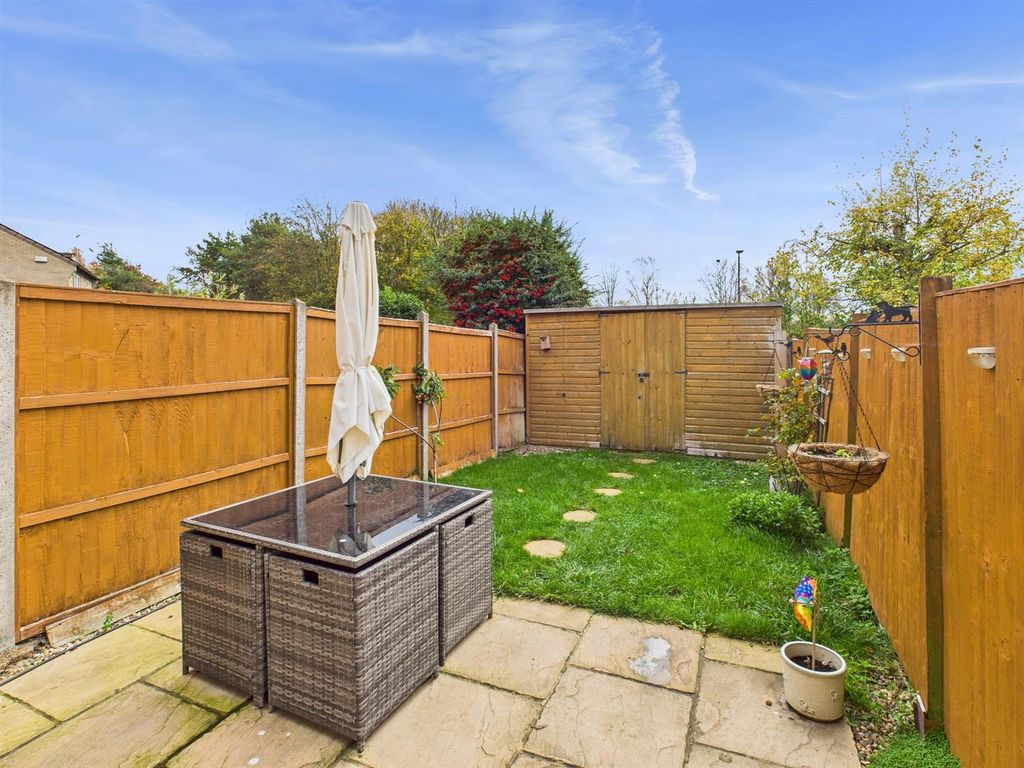 Property photo 3 of 16