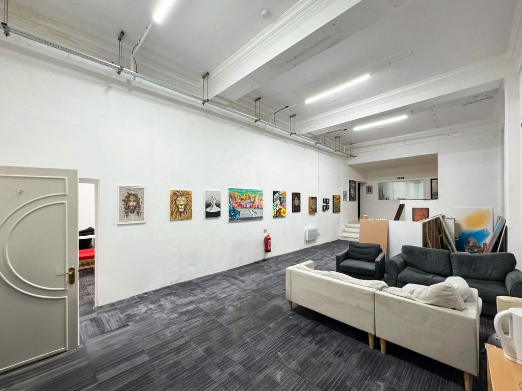 Property photo 2 of 11 Image 5.Jpg