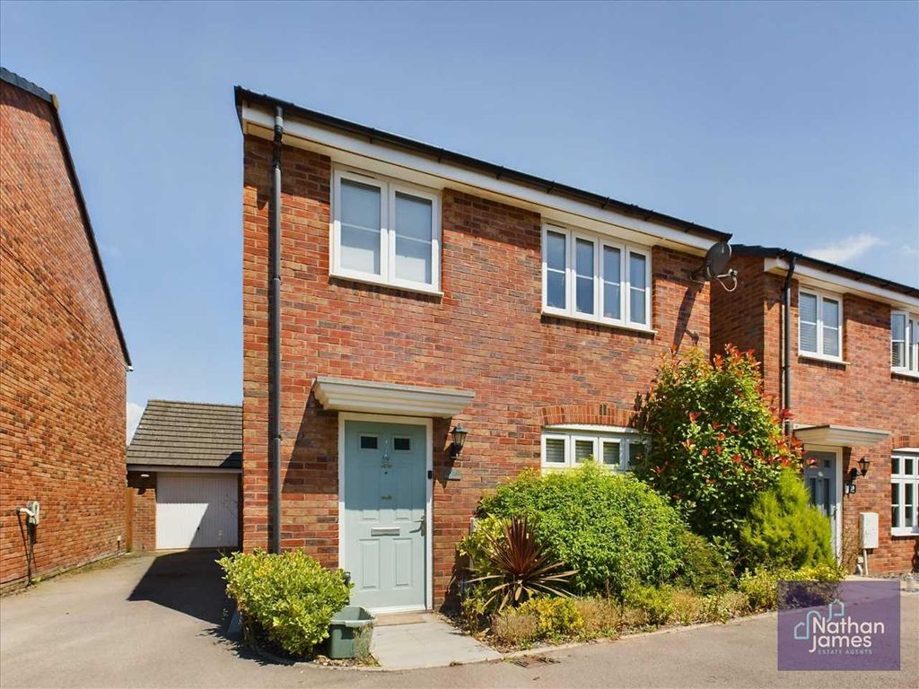 Property photo 1 of 17