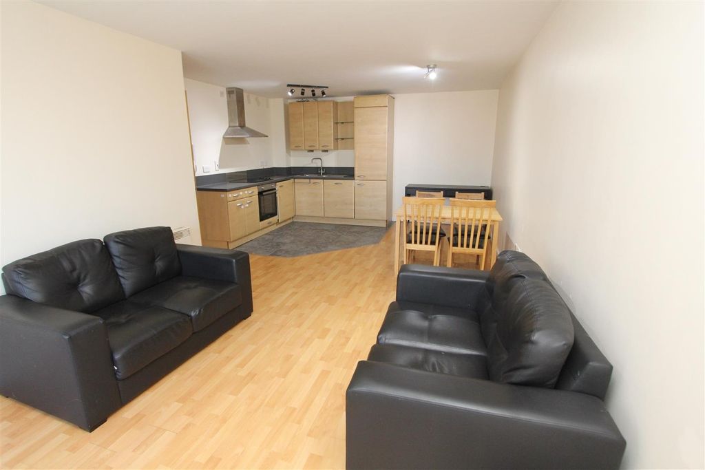 Property photo 1 of 10 Spacious Open-Plan Living And Dining Area...